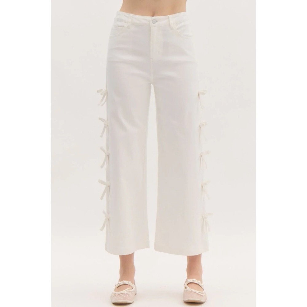 Entro Cropped Mini Bow Jeans Size Large Soft Girl Coquette Boutique
Coastal